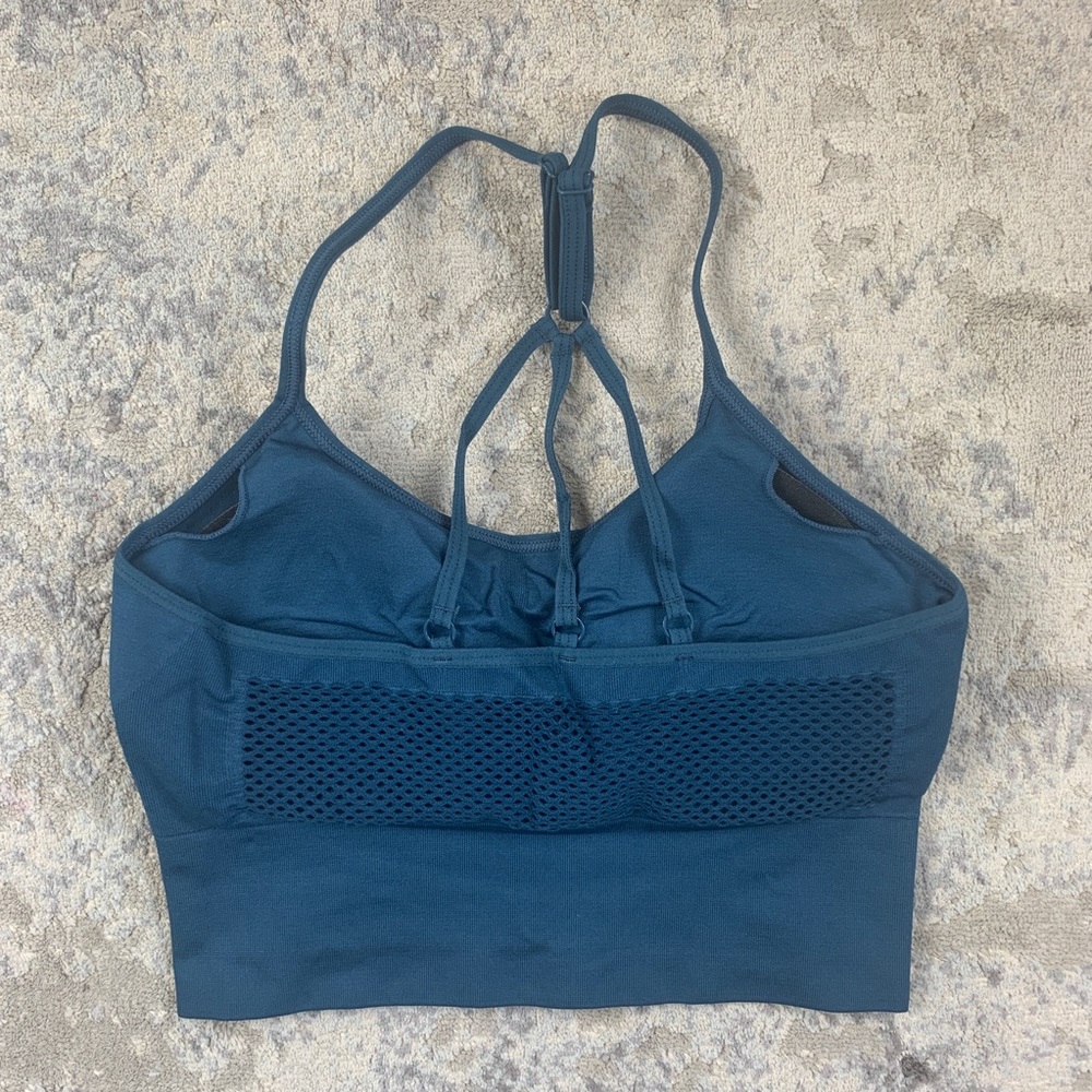 Blue Seamless Workout Yoga Set 🧘🏽♀️🧘♂️ - Picture 5 of 11